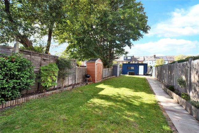 87, Brinkley Road, Worcester Park photo 3