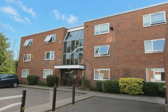 1-bed flat on 2, Sutton Close, Beckenham, £180,000
