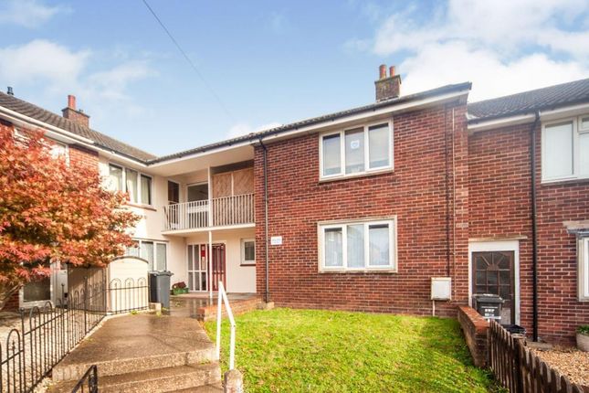 Flat to rent in Russett Road, Taunton