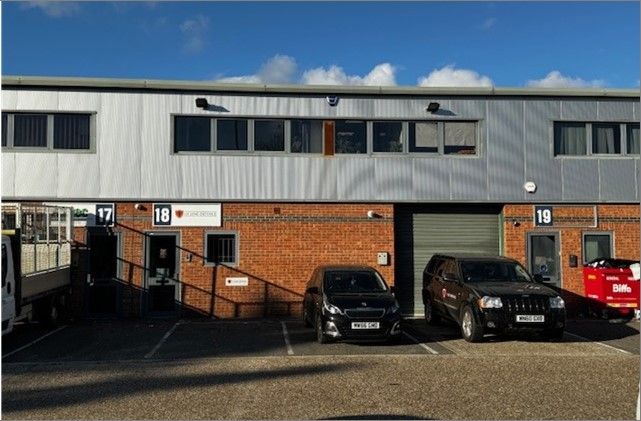 Thumbnail Warehouse for sale in Essex Road, Hoddesdon