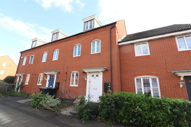 Thumbnail Town house for sale in Maye Dicks Road, Rushden