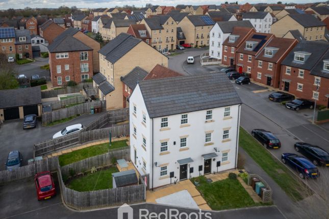 Town house for sale in Turnberry Avenue, Ackworth, Pontefract, West Yorkshire