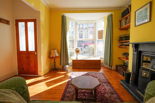 33, Overland Road, Swansea photo 4