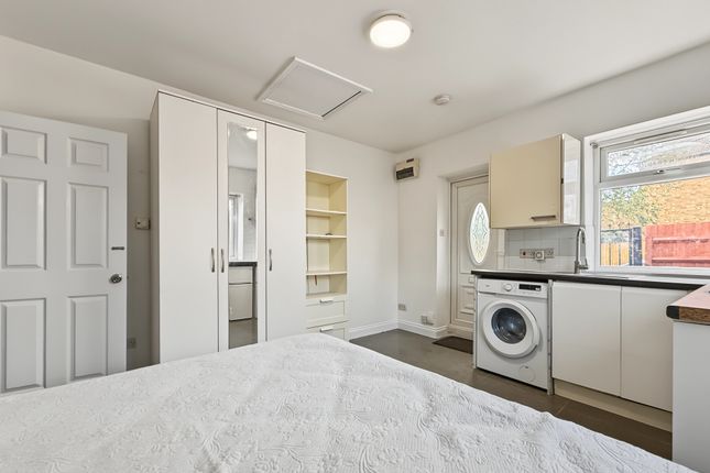 Studio 1, 40, Olive Road, London photo 3