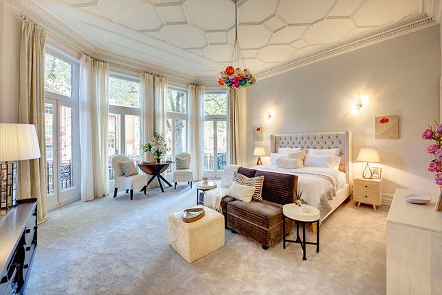 Studio studio on Flat L Southwell House, 34-36, Egerton Gardens, Knightsbridge, £795,000