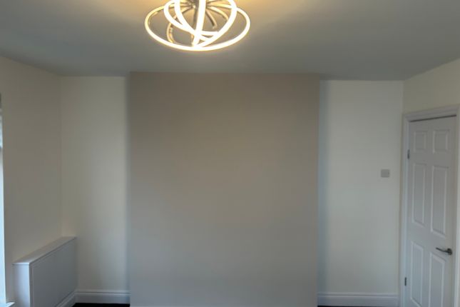 30a, Gladstone Street, Worksop photo 5