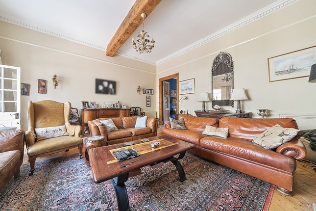 Stable Cottage, Shillinglee Park Road, Godalming photo 5