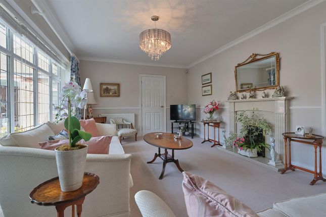 55, Barbara Avenue, Kirby Muxloe photo 4