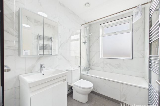 60C,, Lowfield Road, London photo 5