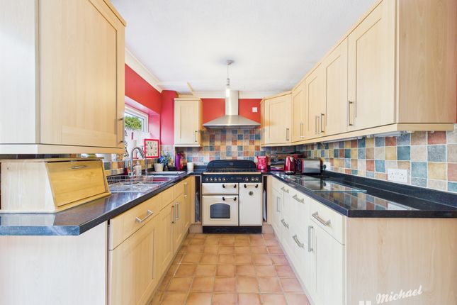 85 Bideford Green, Leighton Buzzard photo 2