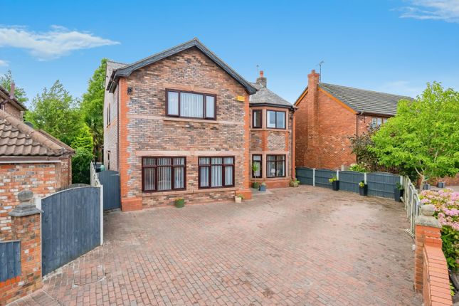 Thumbnail Detached house for sale in Stratton Park, Widnes, Cheshire