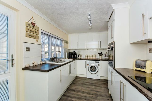 Mobile/park home for sale in Gattington Park, Dogdyke, Lincoln