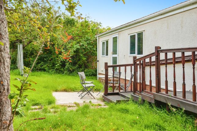2-bed caravan on 13, Orchard Court, Marsh Lane, Frodsham, £110,000