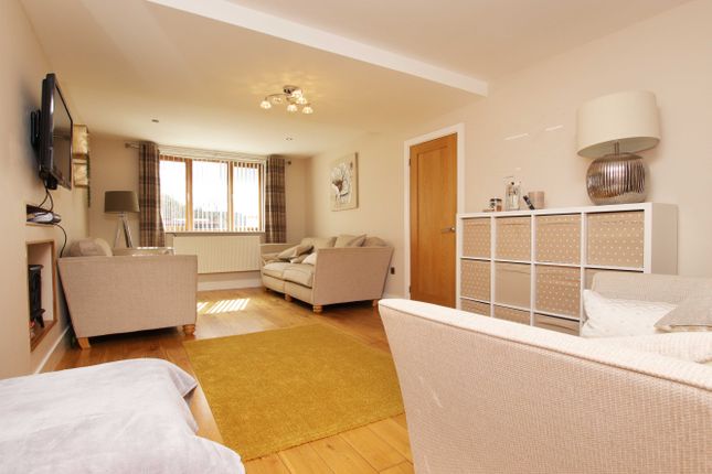 1, The Rhyd, Tredegar photo 3