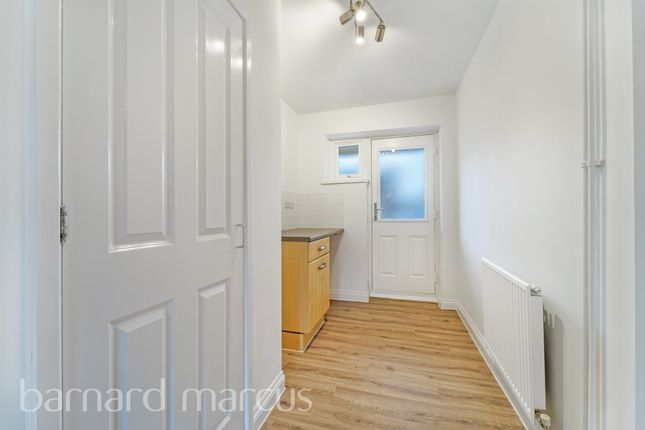 Terraced house for sale in Beavers Crescent, Hounslow