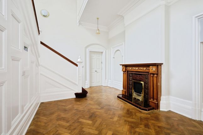 3 Bowhill,, The Drive, Hailsham photo 2