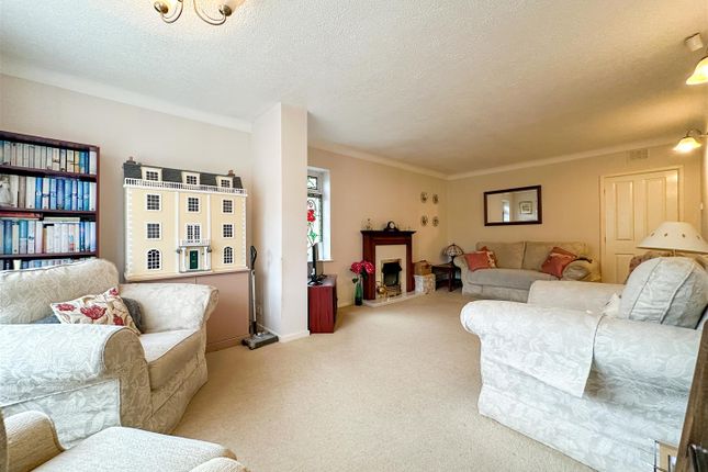 21, Brownhill Road, Stoke-On-Trent photo 3