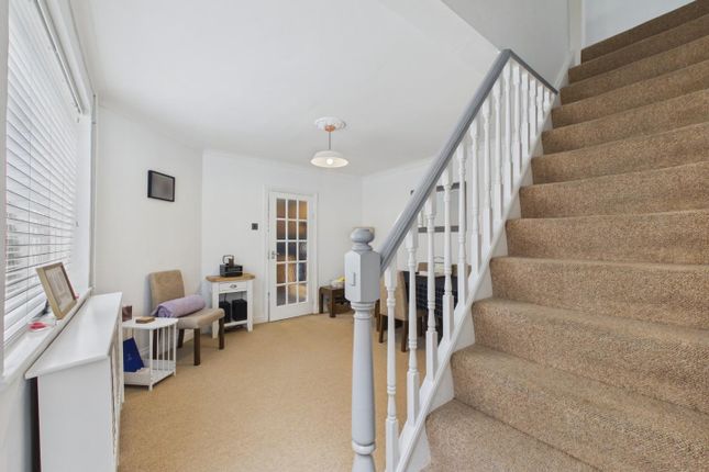 45, Beaver Lane, Ashford photo 4