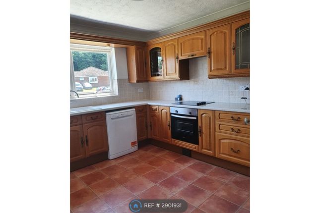 Bramblefield Close, Longfield photo 4