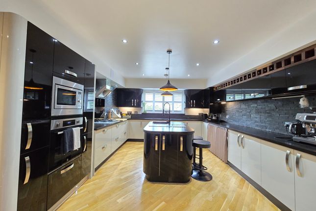 Flat 1, LONDON photo 2