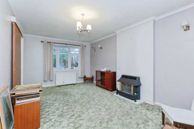 17, Nursery Hollow, Leicester photo 2