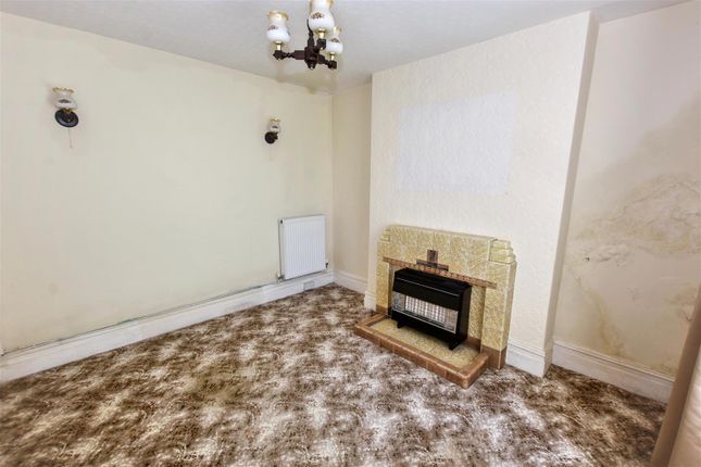2, Higher Rose Hill, Redruth photo 2