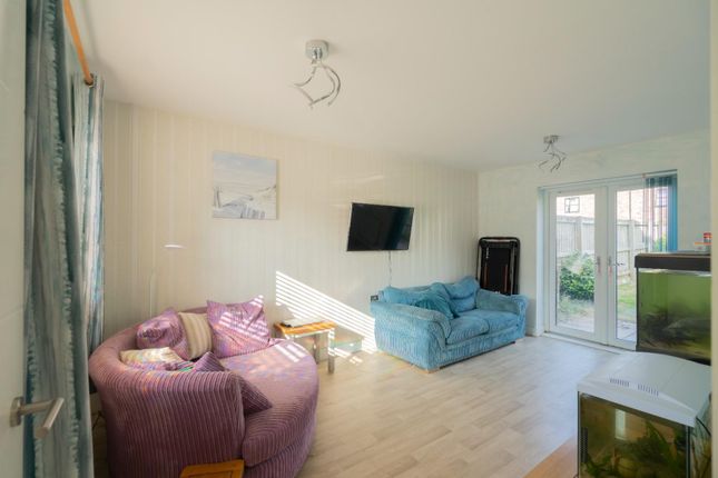 9, Thurston Drive, Wigton photo 3