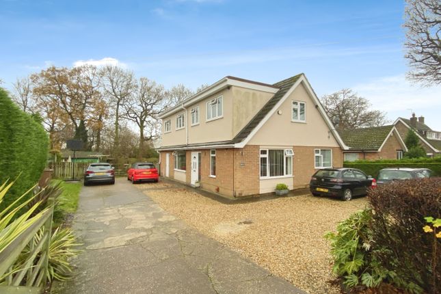 Thumbnail Detached house for sale in Birchwood Avenue, Lincoln