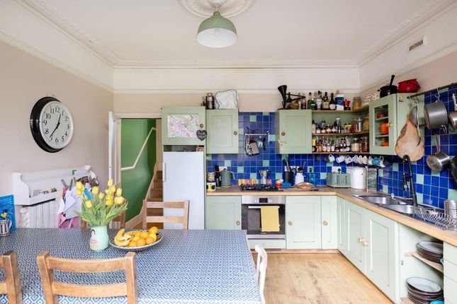 44 Ickburgh Road, London photo 4