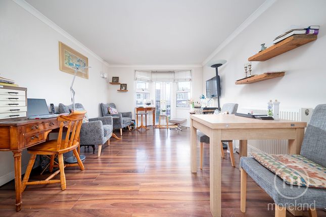 Flat 7, Grovewood House, London photo 3