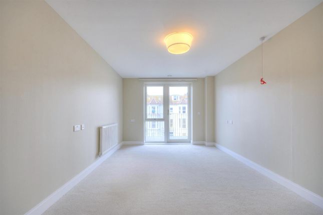 26 Tudor Rose Court, South Parade, Southsea photo 5