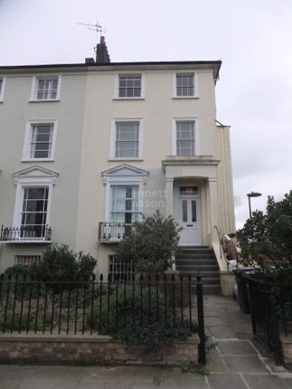 Thumbnail Flat to rent in Camden Square, London