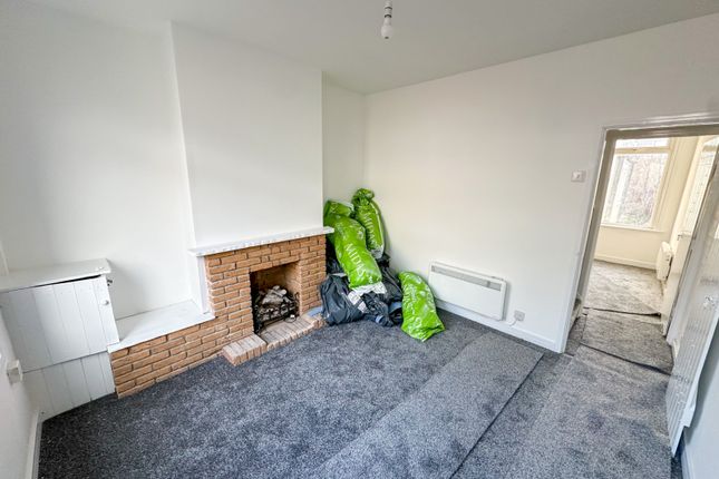 Terraced house to rent in Cathcart Street, Lowestoft