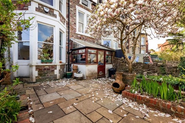 39, Manor Park, Bristol photo 2