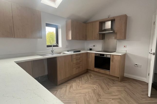 6 Tavern Court, Stowmarket photo 3
