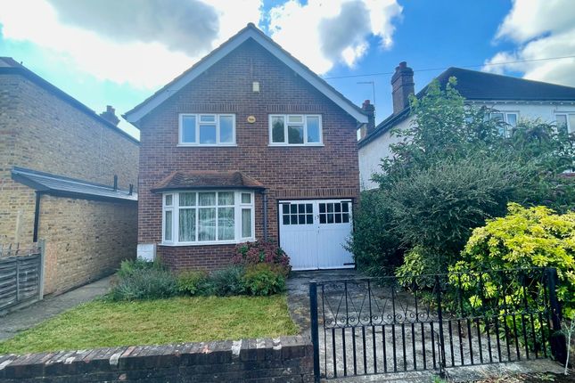 13, Rooksmead Road, Sunbury on Thames photo 2