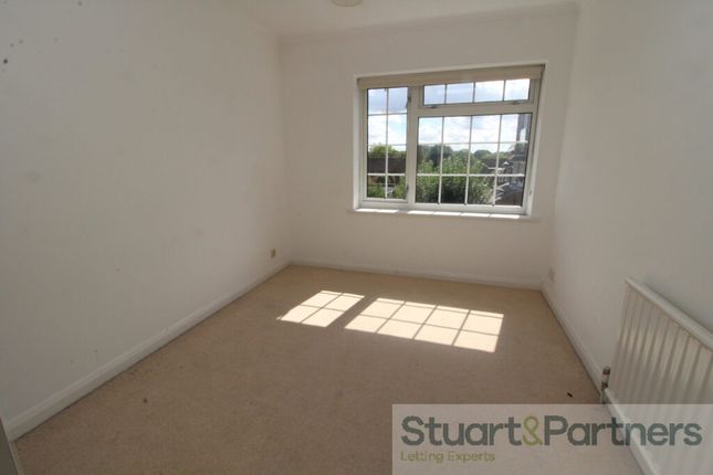 95, The Welkin, Lindfield photo 5
