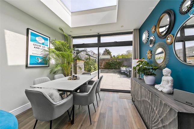 7, Canberra Place, Kew photo 4