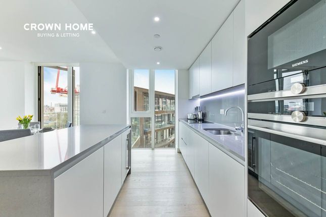 Flat for sale in Admiralty House, Vaughan Way