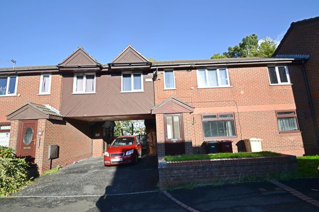 Thumbnail Flat to rent in Ivanhoe Court, Bolton