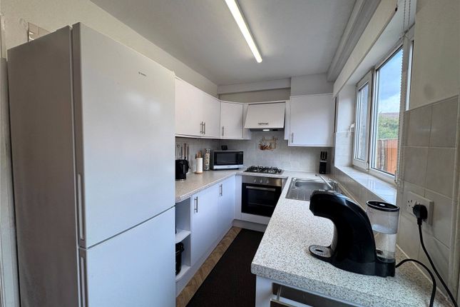 4, Appleby Walk, West Yorkshire photo 3