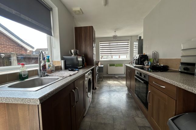 113, Shire Road, Corby photo 3