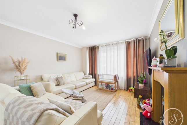 11A, Stainbeck Lane, Leeds photo 4
