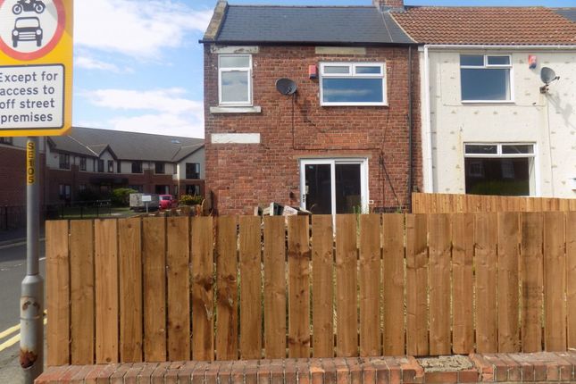 Thumbnail Town house to rent in Woodhorn Road, Ashington