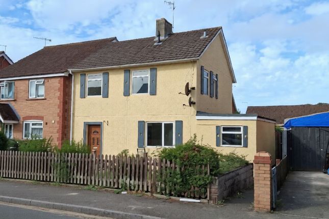 3-bed semi-detached on 36, Hobart Road, Weston-super-Mare, £70,000