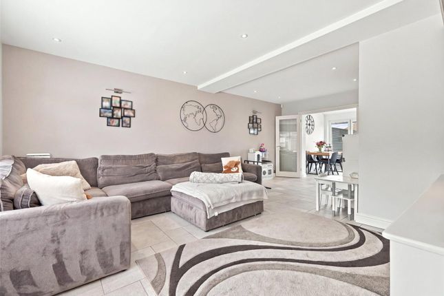 42, Churchill Road, Dartford photo 3