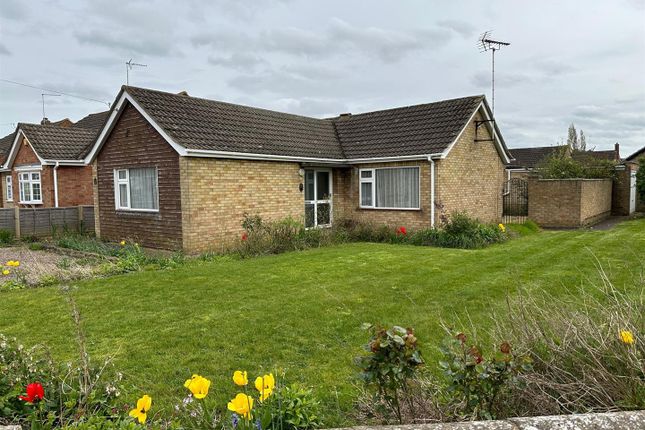 Detached bungalow to rent in Windermere Way, Gunthorpe, Peterborough