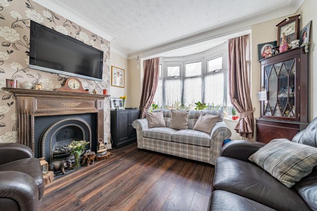 Terraced house for sale in Basildon Road, London