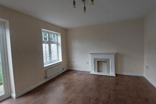 9, Packhorse Drive, Leicester photo 3