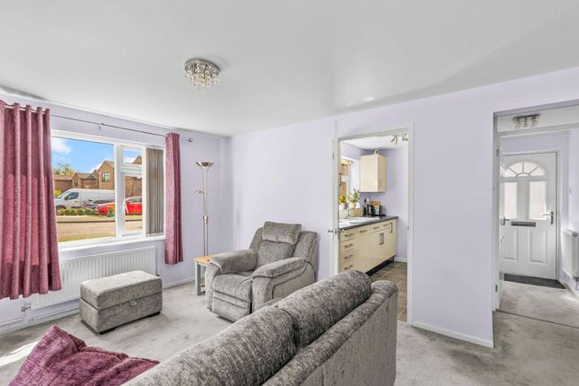 14a Oakengrove Court Oakengrove Road, High Wycombe photo 4